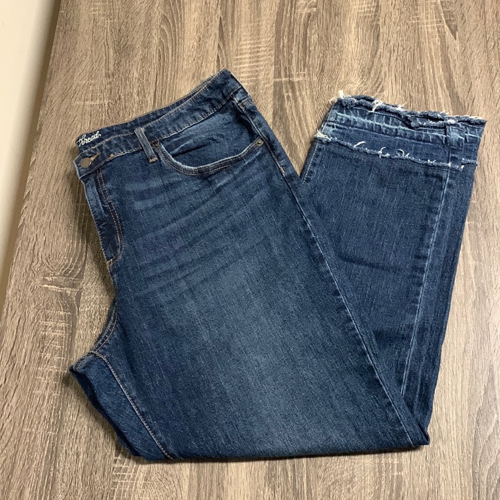 NWOT Universal Thread Jeans